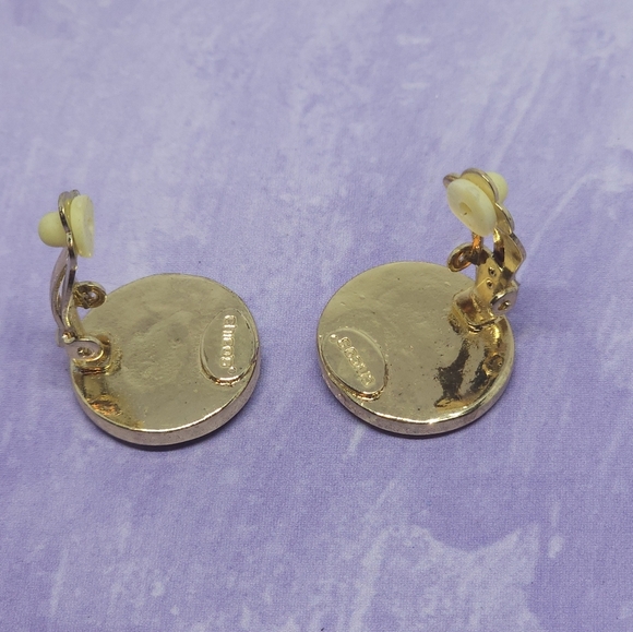 Chico's Circular Clip-On Earrings Gold Tone & Abalone - Picture 4 of 7